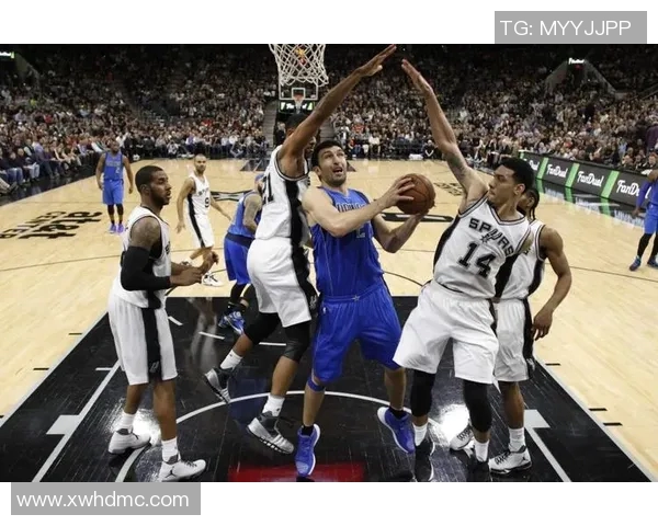 2001年NBA季后赛马刺与小牛的激烈对决回顾与分析 2001年NBA季后赛马刺与小牛的激烈对决回顾与分析